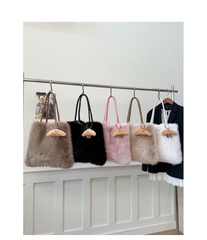 Túi Lông Size To Rộng Rãi Đựng Nhiều Đồ - t251235