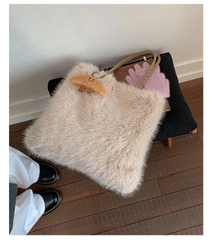 Túi Lông Size To Rộng Rãi Đựng Nhiều Đồ - t251235