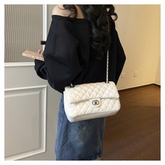 Túi Size Vừa Dễ Mix Match - tt260510