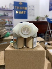 Van cấp đôi Electrolux chéo chân kim