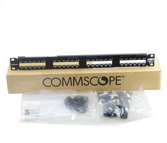 1375014-2 : Thanh đấu nôi, UTP, Cat.6,SL110, RJ45, 24 cổng, 1U, thẳng