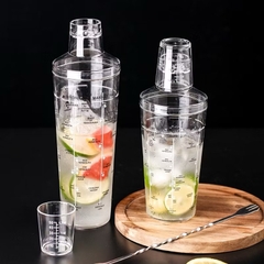 Bình lắc nhựa vạch đậm cao cấp 700ml