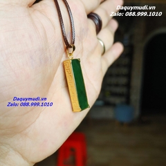 Mặt dây chuyền ngọc bích xanh bọc vàng
