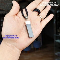 DÂY CHUYỀN NGỌC BÍCH MÀU ĐEN BỌC BẠC