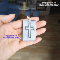 MẶT DÂY CHUYỀN THÁNH GIÁ NGỌC BÍCH ĐEN TỰ NHIÊN