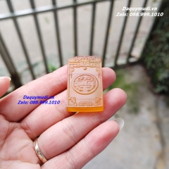 MẶT DÂY CHUYỀN VÔ SỰ BÀI KHẮC HOA VĂN CỔ ĐÁ MÃ NÃO VÀNG CAM TỰ NHIÊN