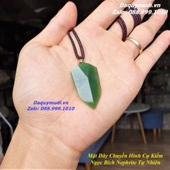 MẶT DÂY CHUYỀN CỰ KIẾM NGỌC BÍCH VÂN TỰ NHIÊN