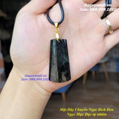 DÂY CHUYỀN MẶT NGỌC BÍCH MÀU ĐEN