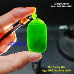 MẶT DÂY CHUYỀN VÔ SỰ BÀI NGỌC BÍCH XANH TỰ NHIÊN