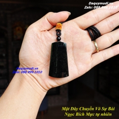 DÂY CHUYỀN MẶT VÔ SỰ BÀI NGỌC BÍCH ĐEN MỰC