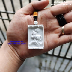 MẶT DÂY CHUYỀN TUỔI CHUỘT ĐÁ THẠCH ANH TRẮNG TỰ NHIÊN