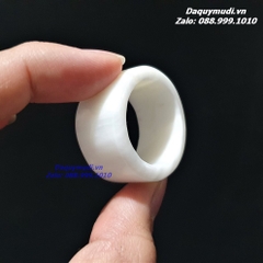 NHẪN ĐEO TAY VỎ SÒ TAI TƯỢNG HOÁ NGỌC TỰ NHIÊN