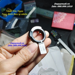 NHẪN YÊN NGỰA NGỌC BÍCH ĐEN