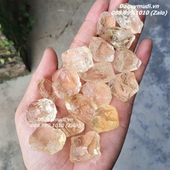 ĐÁ THẠCH ANH VÀNG PHA LÊ THÔ TỰ NHIÊN - Mẫu DT25