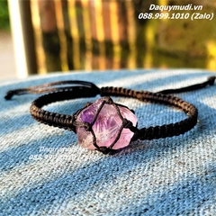 VÒNG TAY ĐAN DÂY VỚI ĐÁ THẠCH ANH TÍM