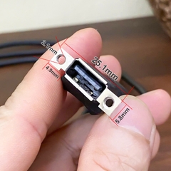 Cáp USB nối dài có đầu bắt vít lắp Bảng điều khiển Tủ kỹ thuật - Panel Mount USB Cable AM to AF with Mounting