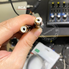 Rắc 6 ly ra hoa sen mạ vàng 24K 2 chiếc Ugreen AV169 80731 - 6.35mm male to female RCA adapter