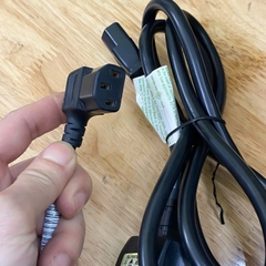 Dây nguồn I-SHENG chuẩn Anh BS1363 sang C13 vuông góc 1.8 mét