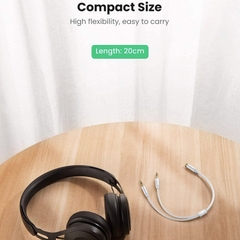 Cáp 2 audio 3.5mm đực ra 1 audio 3.5mm cái Ugreen AV140 10790