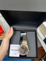 Đồng hồ movado mặt đen dây kim loại