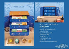 Hộp Quà Tết Non Xanh Nước Biếc 1