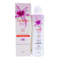 Dung dịch vệ sinh Lactacyd dưỡng ẩm 250ml