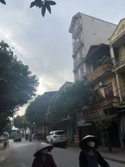 Cho thuê tòa nhà 7 tầng tại thôn Thôn Nhuế, Kim Chung, Đông Anh, Hà Nội.