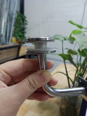 Kẹp kính Tay Cong
