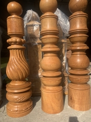 Trụ Gỗ Lim Xoắn Thừng