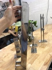 Trụ Hộp 1 x 4 Bắt Cạnh Bóng