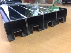 Tay Vịn Inox vuông có rãnh 50*50