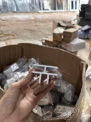 Kẹp kính nhôm 3-4 chân