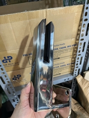 Trụ Ngàm Inox  Chân Cạnh