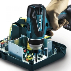 Máy vặn vít 4 chế độ MAKITA DTP141Z
