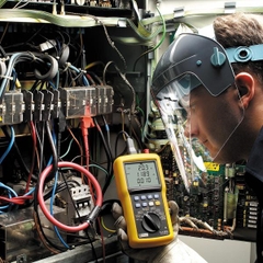 Thiết bị đo công suất và phân tích chất lượng điện năng Chauvin Arnoux CA 8220