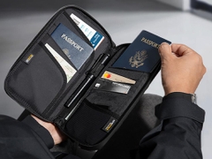 TÚI ĐỰNG PASSPORT DU LỊCH TOMTOC PASSPORT HOLDER - T03M1