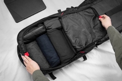 Balo Tomtoc (Usa) Travel Backpack chứa mọi thứ, chống nước chống sốc tối ưu,tiện lợi hơn cho việc kết hợp cùng với Vali.
