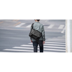 Túi Đeo Vai Tomtoc. Premium Messenger Bag Comuting and Travel for Laptop 13/14/15/16 inch
