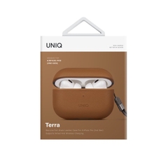 Ốp Airpods Sang Trọng Thanh Lịch Uniq Terra Genuine Leather dành cho Airpods Pro 2 bọc bằng da thật nguyên miếng, lớp lót bên trong siêu mịn chắc chắn