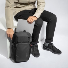 Túi Đeo Chéo Tomtoc (USA) Explorer Sling Bag thể tích lên đến 9 lít cho tất cả các vật dụng cần thiết hàng ngày của bạn