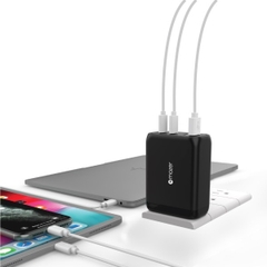 Củ Sạc MAZER GaNPrestige 200W Nhỏ Gọn Có Thể Sạc 2 Cổng 100W Đồng Thời 3xUSB-C 1xUSB A Kèm Cáp C-C 1.5m