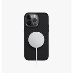 Ốp Lưng UNIQ KEVA MAX Cho iPhone 16 Pro Max Bằng Sợi Aramid Thật Khung Camera Kim Loại Làm Đế Có Nam Châm Sạc Không Dây