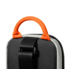 Túi Đeo Chéo Thời Trang TOMTOC GameOn-G49 Cho Nitendo Switch 2 Và Các Phụ Kiện Thiết Yếu Bảo Vệ An Toàn Và Đeo Linh Hoạt