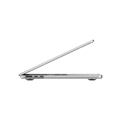 Ốp UNIQ VERO Cho MacBook Air 13inch M2-M5 (2022-2026) Trong Suốt Bảo Vệ Toàn Diện Tặng Kèm Phủ Phím Và Nắp Che Webcam