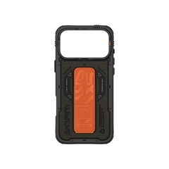 Ốp Lưng Cho iPhone 17 Pro/ 17 Pro Max SKINARMA PHANTOM Mag-Charge Grip-Stand Tích Hợp Vòng Sạc Không Dây Chân Đế Móc Tay
