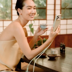 Ốp Lưng Da UNIQ COEHL MIRELLE Cho iPhone 17 Pro/ 17 Pro Max Hoàn Thiện Tinh Tế Nét Thanh Lịch Cổ Điển Chi Tiết Hiện Đại