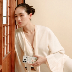 Ốp Lưng UNIQ COEHL FLEURETTE Cho iPhone 17 Pro Max Hiệu Ứng Cát Chảy Tuyệt Đẹp Khi Xoay Điện Thoại