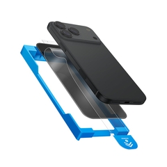 Bộ Dán Kính Cường Lực UNIQ EXOFit™ VIVID/ PRIVACY Cho iPhone 17 Pro Max Loại Trong Suốt/ Loại Chống Nhìn Trộm Kèm Khung Dán Chính Xác