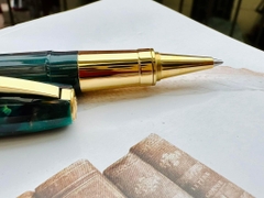 Bút Dạ Bi Visconti Van Gogh The Novel Reader Special Edition