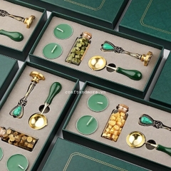 Sealing wax stamps - Bộ dấu sáp niêm phong xanh ngọc làm theo yêu cầu